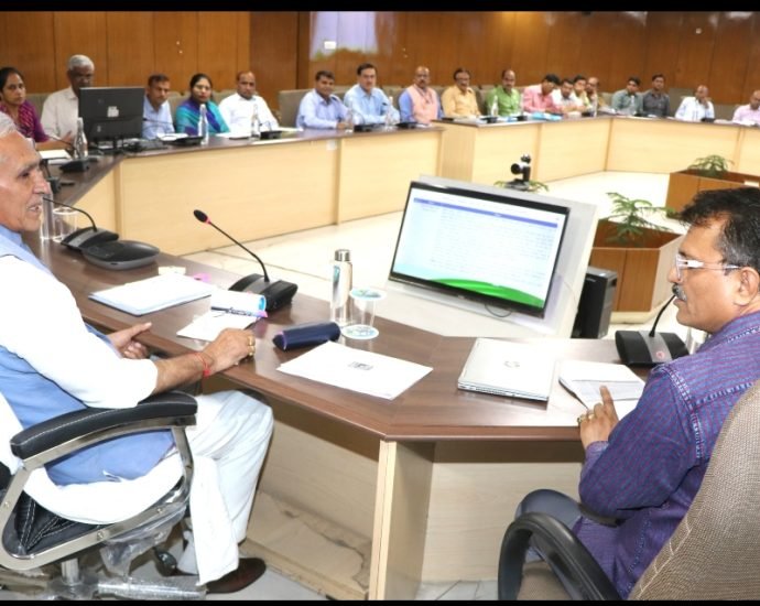 JAIPUR: कृषक कल्याण के लिए राज्य सरकार सदैव कटिबद्ध: अध्यक्ष JAIPUR: कृषक कल्याण के लिए राज्य सरकार सदैव कटिबद्ध: अध्यक्ष