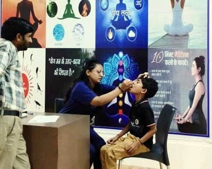 KOTPUTLI-BEHROR: स्वर्ण प्राशन शिविर, 92 बच्चों ने लिया लाभ KOTPUTLI-BEHROR: स्वर्ण प्राशन शिविर, 92 बच्चों ने लिया लाभ