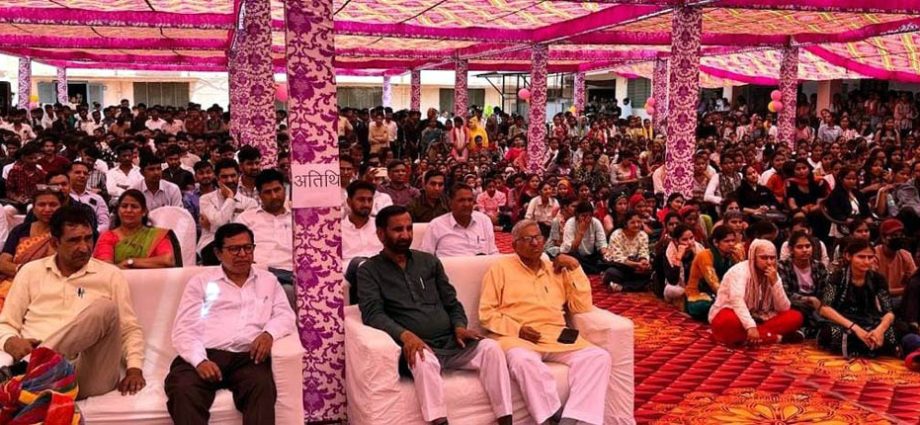 KOTPUTLI-BEHROR: एलबीएस कॉलेज का वार्षिकोत्सव धूमधाम से संपन्न