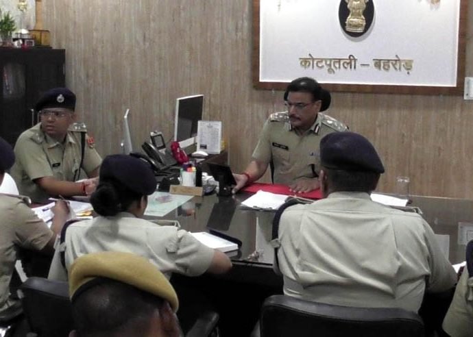 KOTPUTLI-BEHROR: अपराध पर नकेल कसने को तैयार पुलिस प्रशासन KOTPUTLI-BEHROR: अपराध पर नकेल कसने को तैयार पुलिस प्रशासन