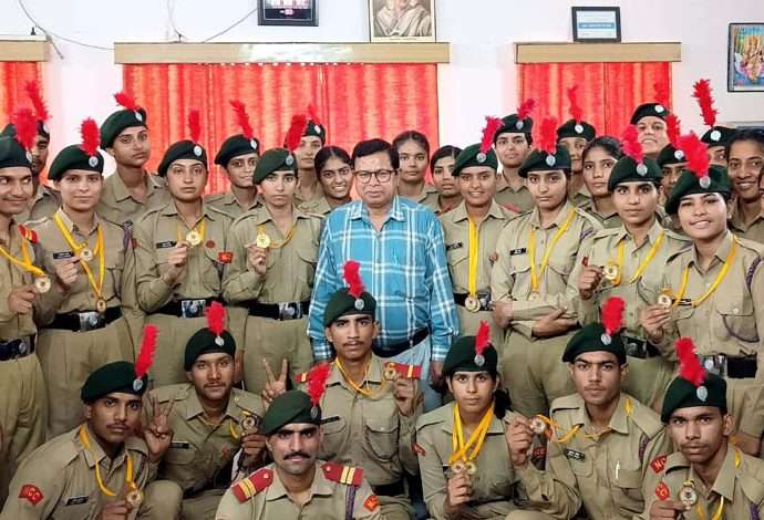 KOTPUTLI-BEHROR: एनसीसी ड्रिल व गार्ड ऑफ  ऑनर में कैडेट्स का जलवा