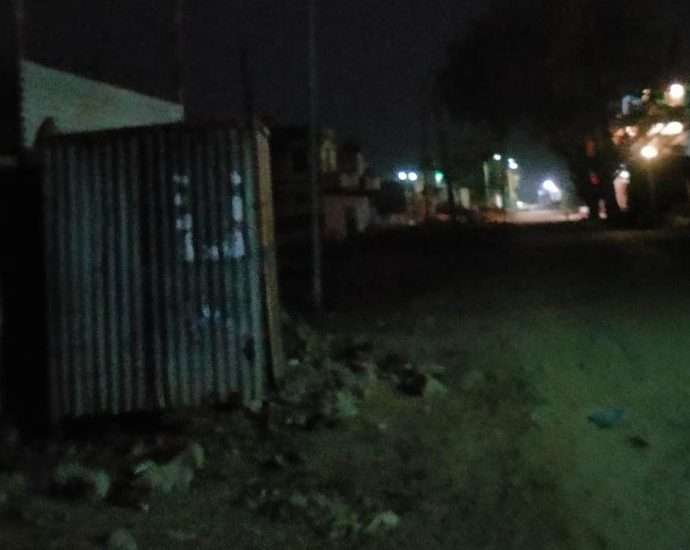 KOTPUTLI-BEHROR: रोशनी को तरस रहे वार्डवासी, अब कलेक्टर को ज्ञापन