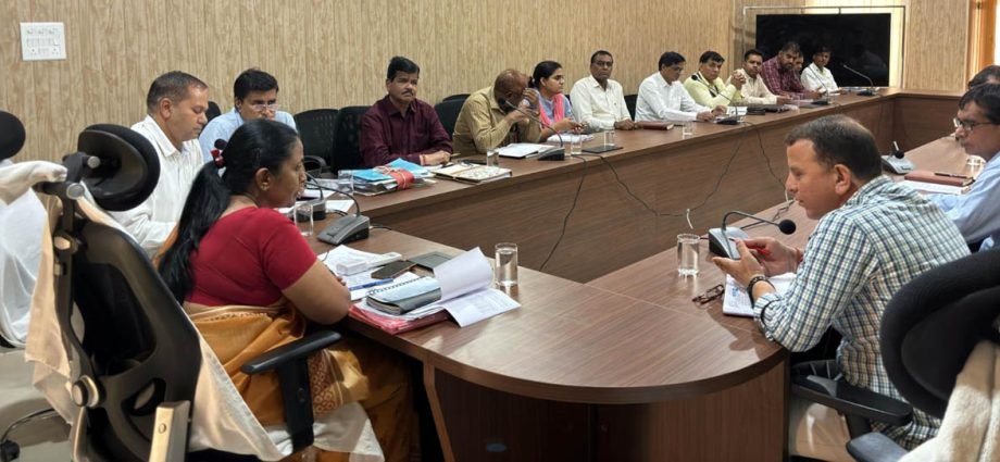 KOTPUTLI-BEHROR: कोटपूतली-बहरोड़ में एडिबल ऑयल तिलहन मिशन की शुरुआत KOTPUTLI-BEHROR: कोटपूतली-बहरोड़ में एडिबल ऑयल तिलहन मिशन की शुरुआत