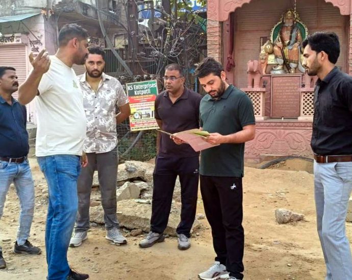 KOTPUTLI-BEHROR: एसडीएम ने शहर के प्रमुख क्षेत्रों का किया निरीक्षण