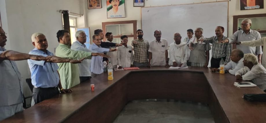 KOTPUTLI-BEHROR: अंबेडकर विचार मंच की नई टीम का गठन KOTPUTLI-BEHROR: अंबेडकर विचार मंच की नई टीम का गठन