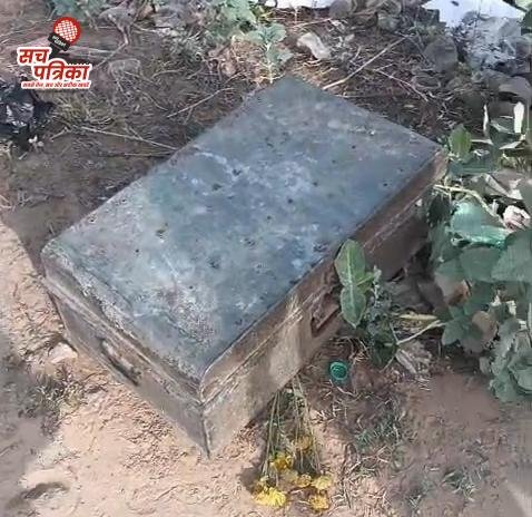KOTPUTLI-BEHROR: घर से लाखों का सामान और नकदी चोरी KOTPUTLI-BEHROR: घर से लाखों का सामान और नकदी चोरी