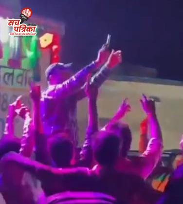 KOTPUTLI-BEHROR: सोशल मीडिया पर फायरिंग शो, कानून को खुली चुनौती