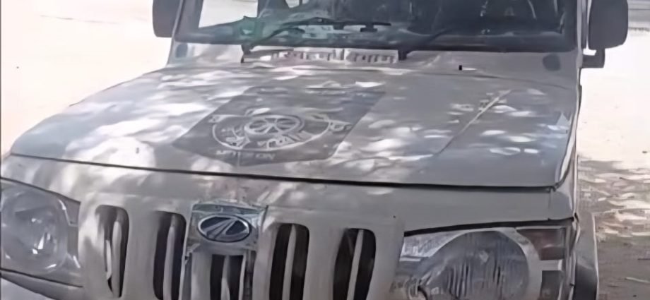 KOTPUTLI-BEHROR: ओवरलोड जांच कर रहे आरटीओ अधिकारियों पर हमला KOTPUTLI-BEHROR: ओवरलोड जांच कर रहे आरटीओ अधिकारियों पर हमला