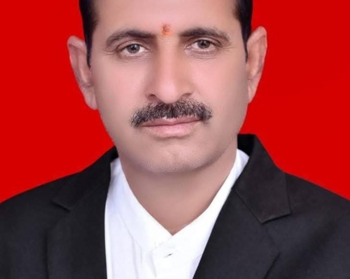 KOTPUTLI-BEHROR: एडवोकेट दयाराम गुर्जर बने अपर लोक अभियोजक KOTPUTLI-BEHROR: एडवोकेट दयाराम गुर्जर बने अपर लोक अभियोजक