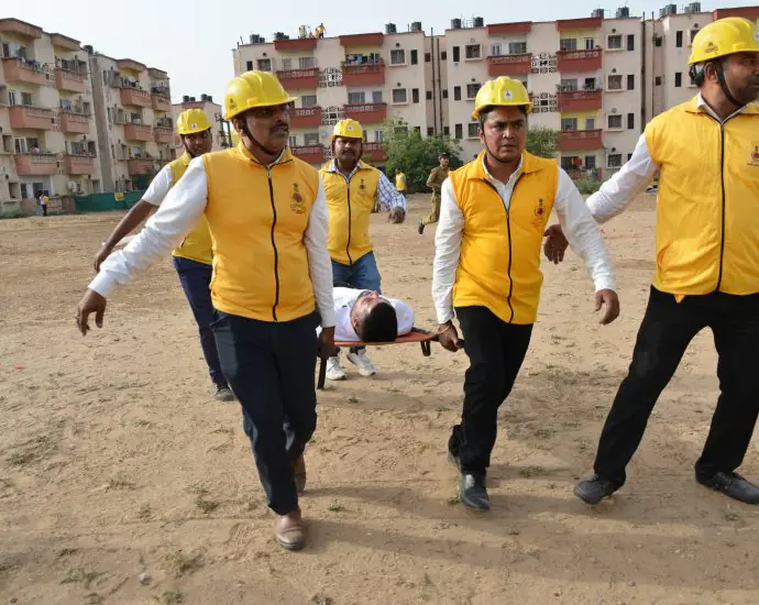 JAIPUR: ऑपरेशन शील्ड के तहत मॉक ड्रिल एवं ब्लैक आउट का हुआ सफल आयोजन – जिला प्रशासन JAIPUR: ऑपरेशन शील्ड के तहत मॉक ड्रिल एवं ब्लैक आउट का हुआ सफल आयोजन – जिला प्रशासन