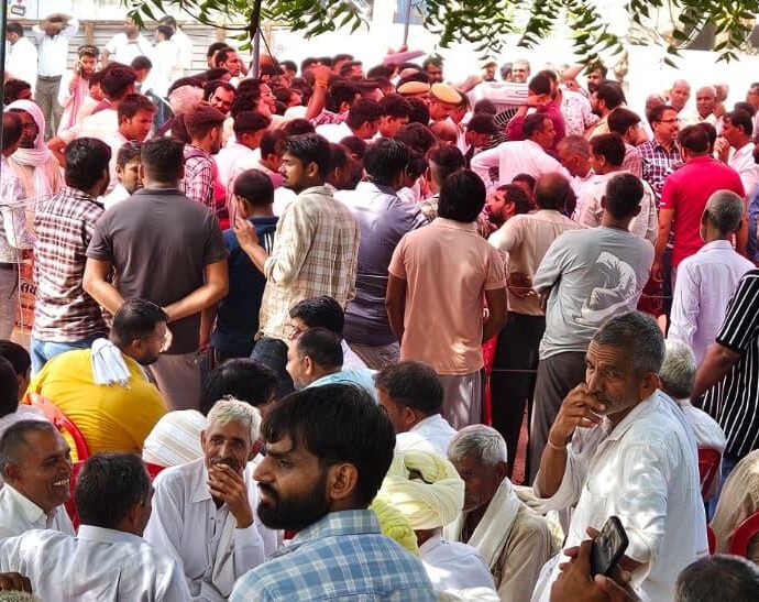 कोटपूतली नगर परिषद चुनाव: नामांकन के दूसरे दिन कचहरी में उमड़ा हुजूम