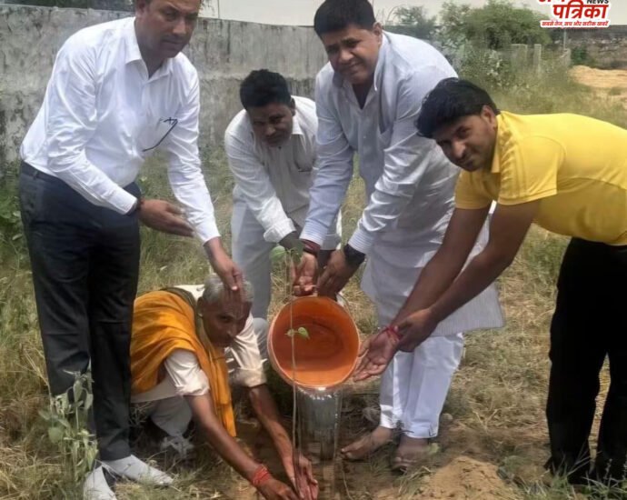 *गौ सेवा व पौधारोपण कर धूमधाम से मनाया गृह राज्यमंत्री का जन्मदिन*