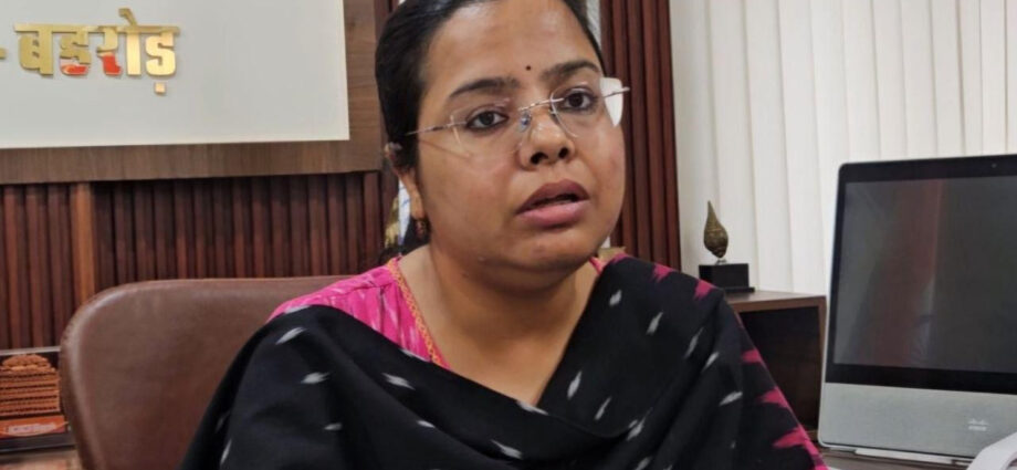 जिला परिषद की 27 सीटों पर नामांकन का आज आखिरी मौका, दोपहर 3 बजे बाद नहीं लिए जाएंगे पर्चे