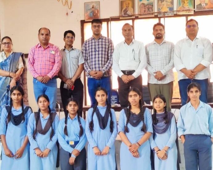 सरदार विद्यालय में ब्लॉक स्तरीय प्रतियोगिताओं का आयोजन